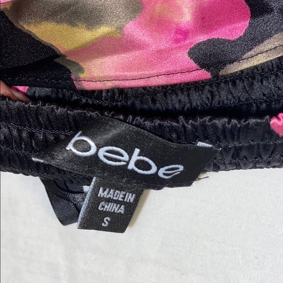 Bebe black and floral pattern one shoulder top - Picture 3 of 3